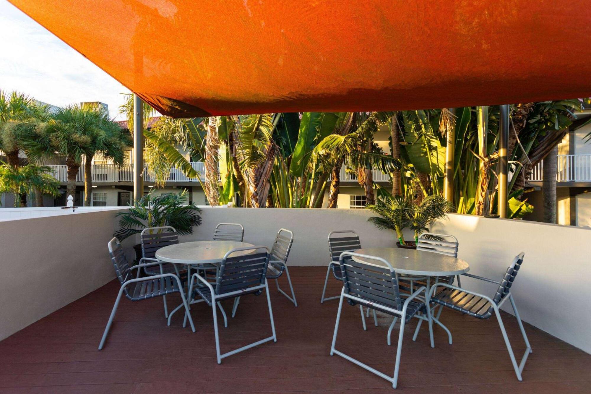 La Quinta Inn By Wyndham Cocoa Beach-Port Canaveral Eksteriør bilde