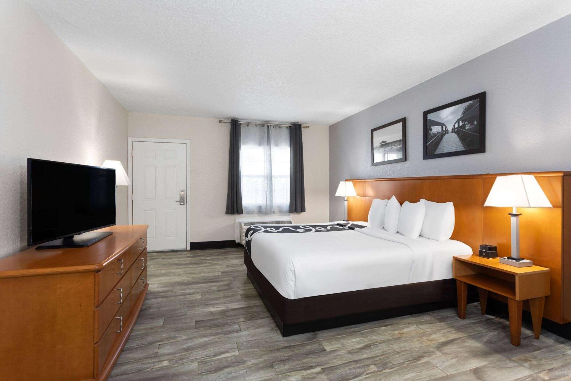 La Quinta Inn By Wyndham Cocoa Beach-Port Canaveral Eksteriør bilde