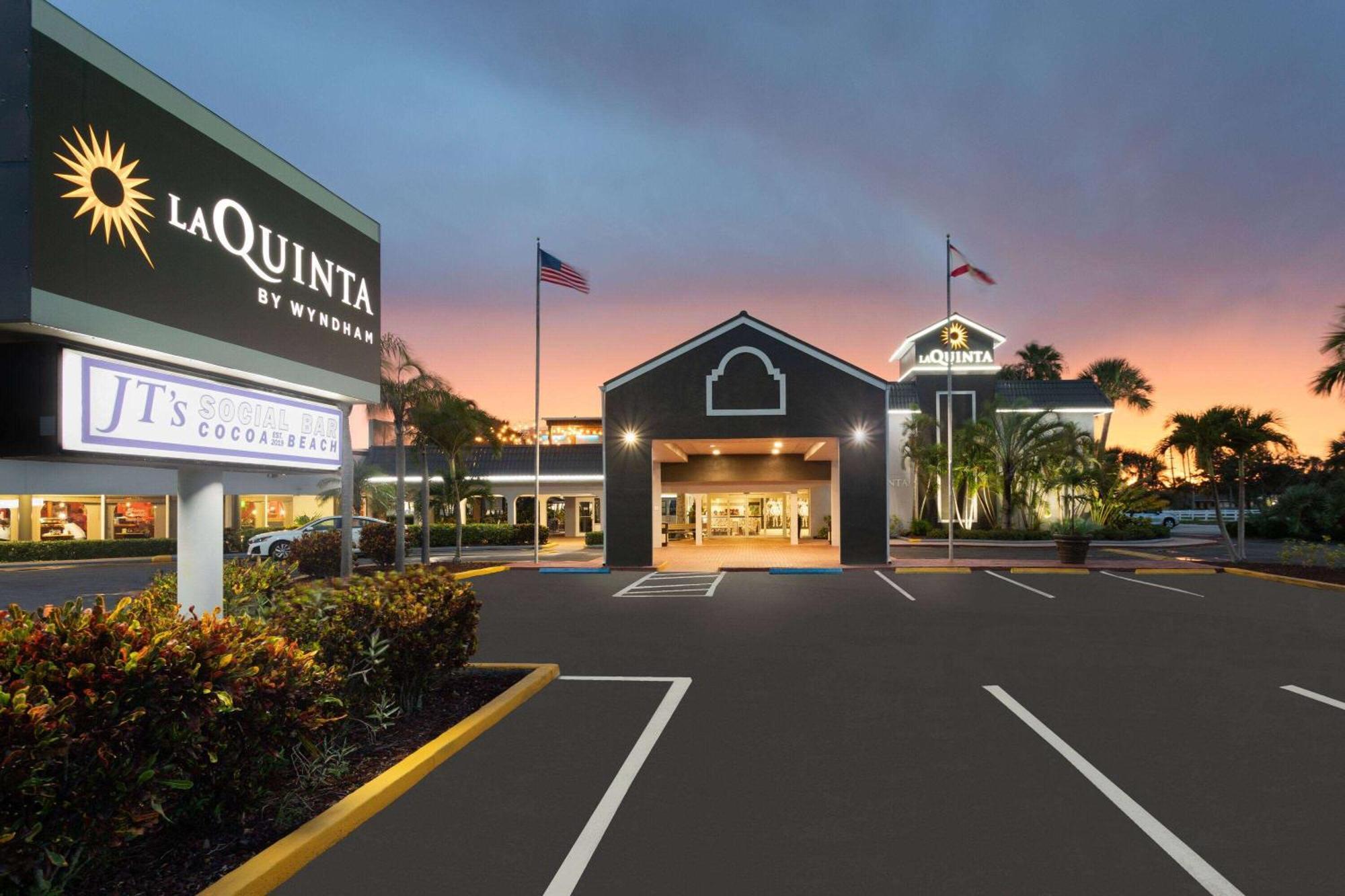 La Quinta Inn By Wyndham Cocoa Beach-Port Canaveral Eksteriør bilde